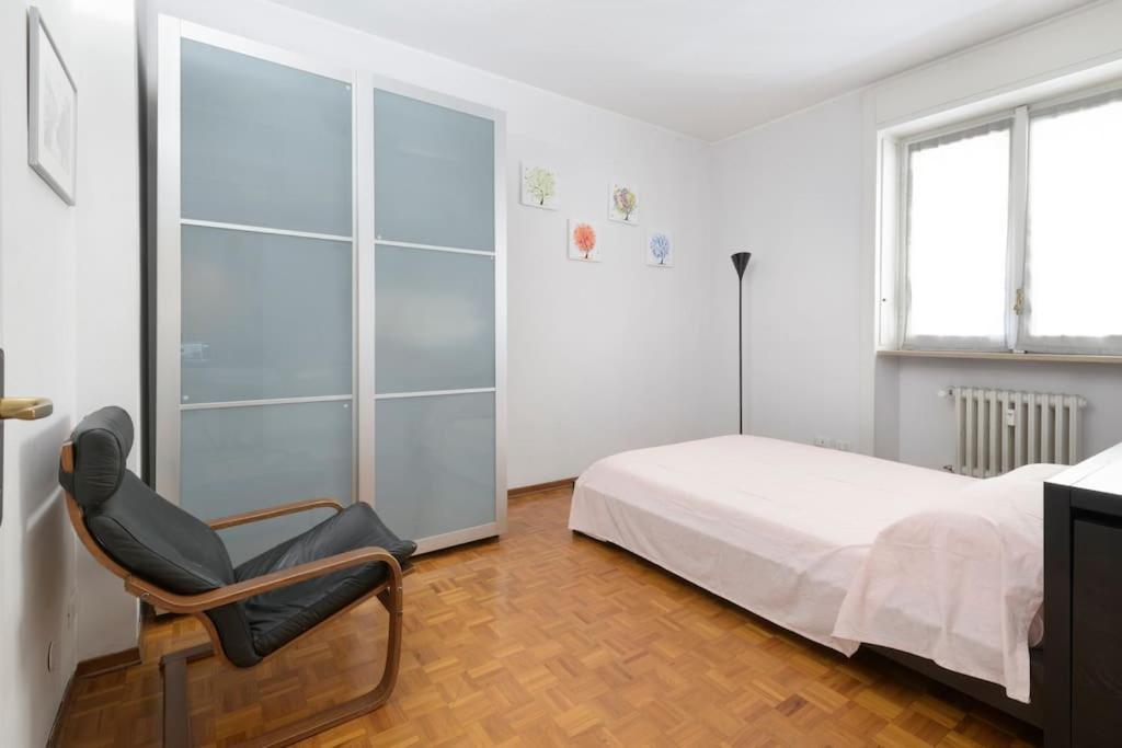 Casa Kika Comoda, Luminosa E Accogliente Milan Luaran gambar